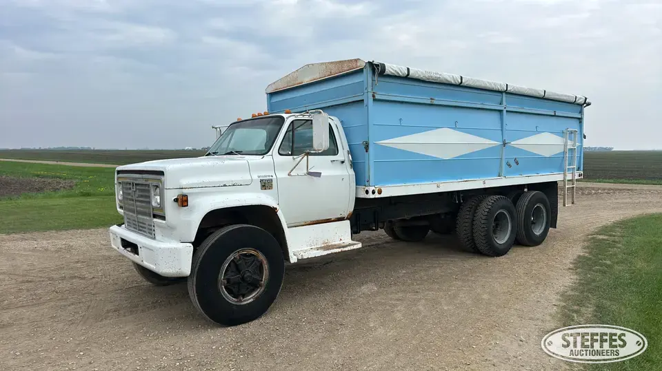 1975 Chevrolet C65 Grain Truck