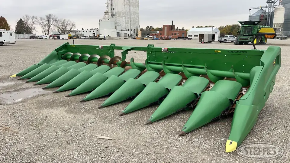 2022 John Deere C12R Corn Head