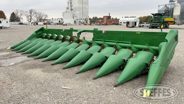 2022 John Deere C12R