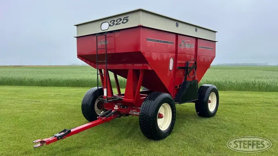 1996 Demco 325 Gravity Box