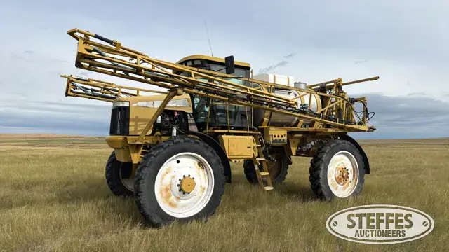 2004 RoGator 1064
