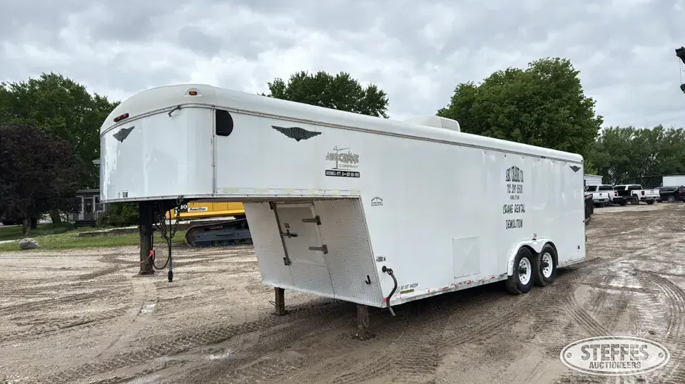 2002 H&H Trailer Co Enclosed Cargo Trailer