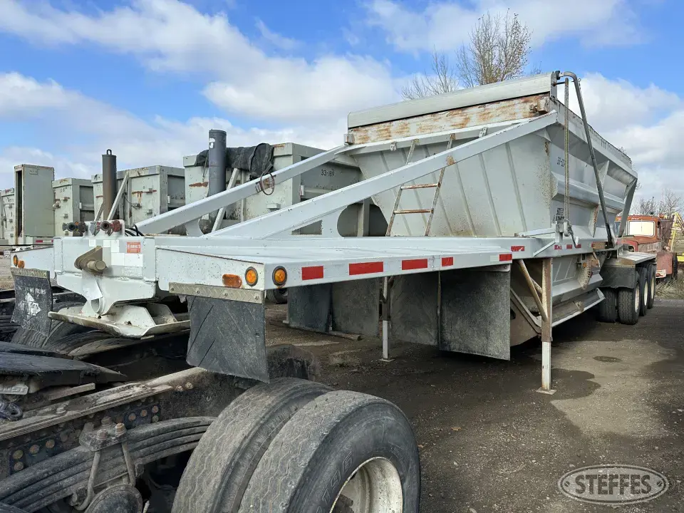 2005 Arnes Belly Dump Trailer