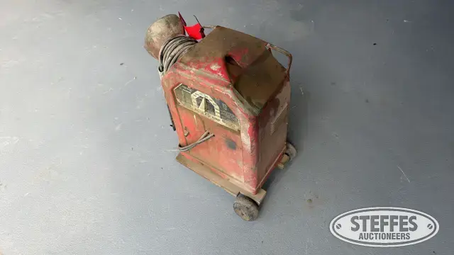 Lincoln AC-225-S welder