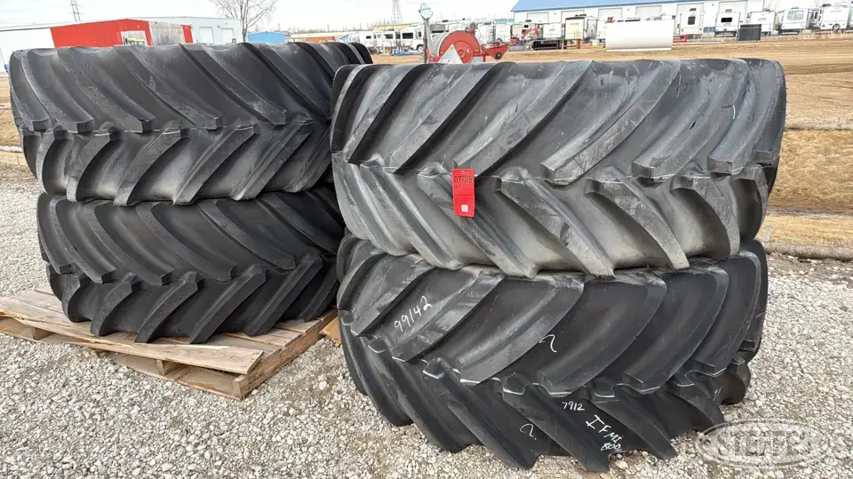(4) Michelin AxioBib IF800/70R38 tires Tractor-Implement Tire