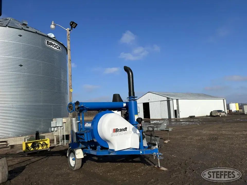Brandt 4500EX Pneumatic Grain Equipment