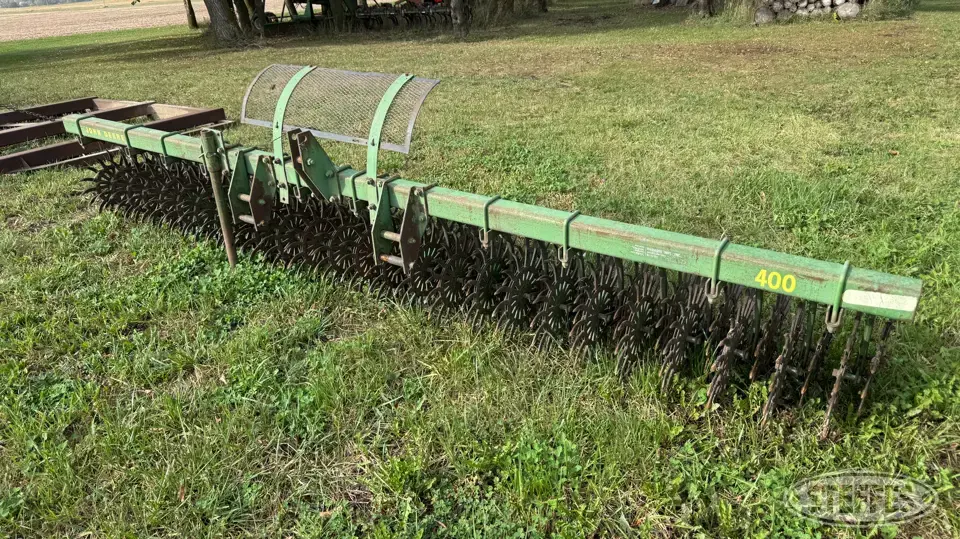 John Deere 400 Rotary Hoe