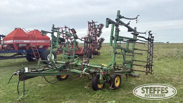 John Deere 1000