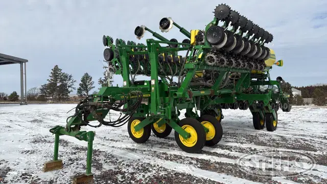 2016 John Deere 1795