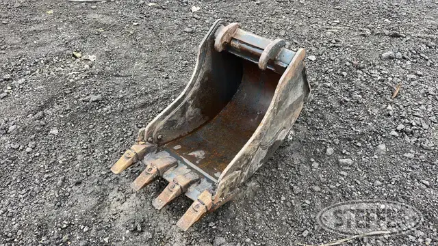 Bobcat excavator bucket