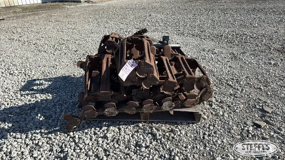 Skid steer tracks