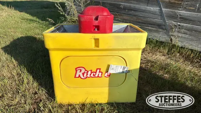 Automatic waterer