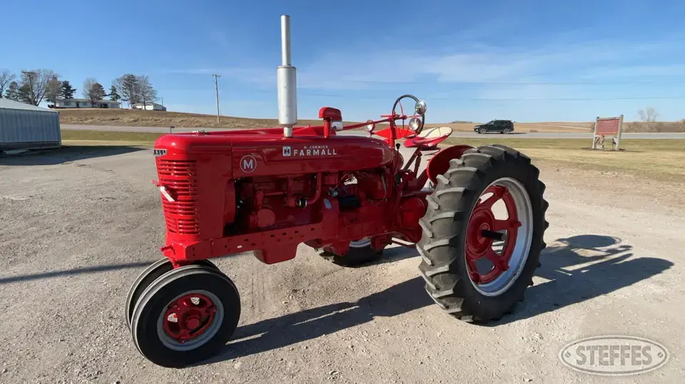 1950 Farmall M 2WD Tractor