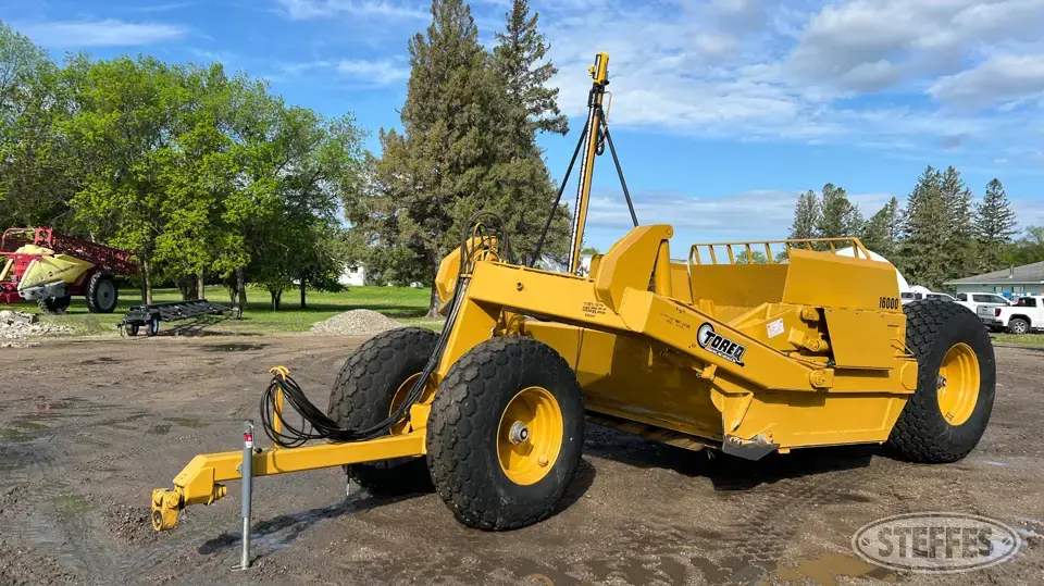Toreq 16000 Pull Scraper
