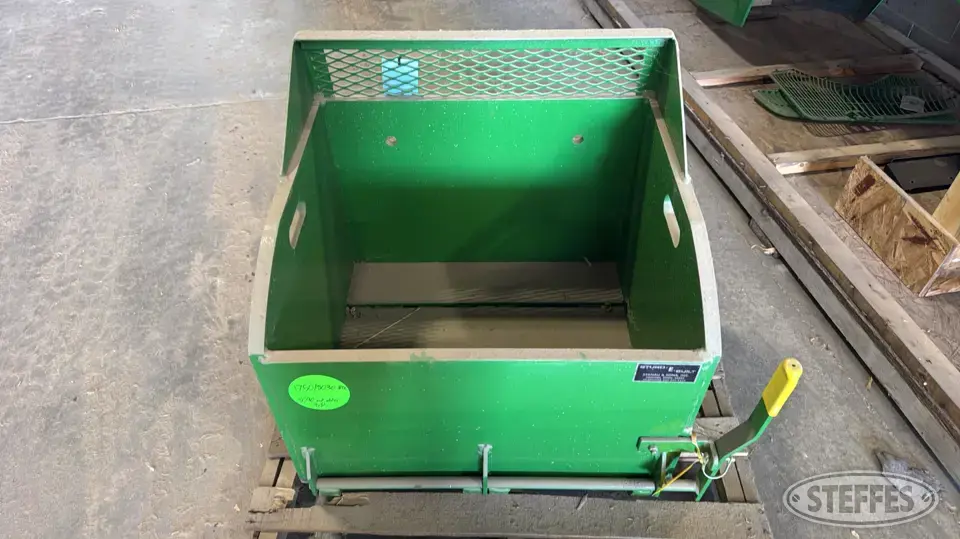 Sturd-E-Built rock box Tractor Part