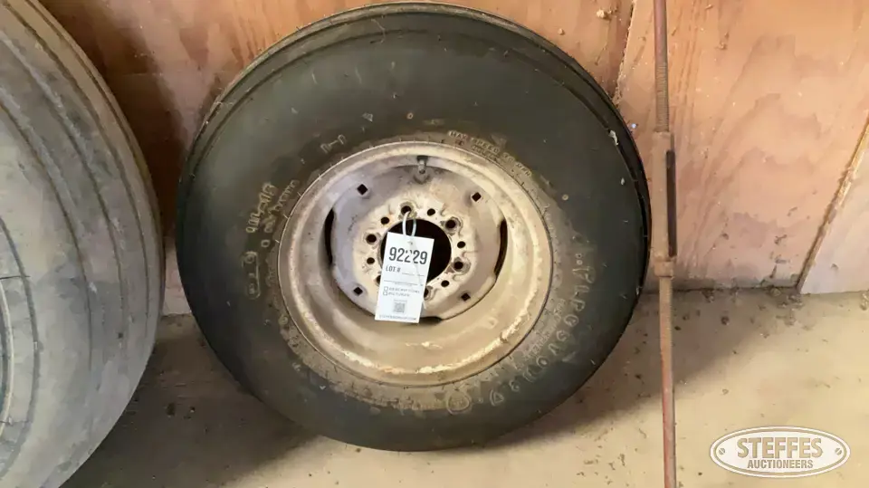 Firestone 11L-15 tire Tractor-Implement Tire