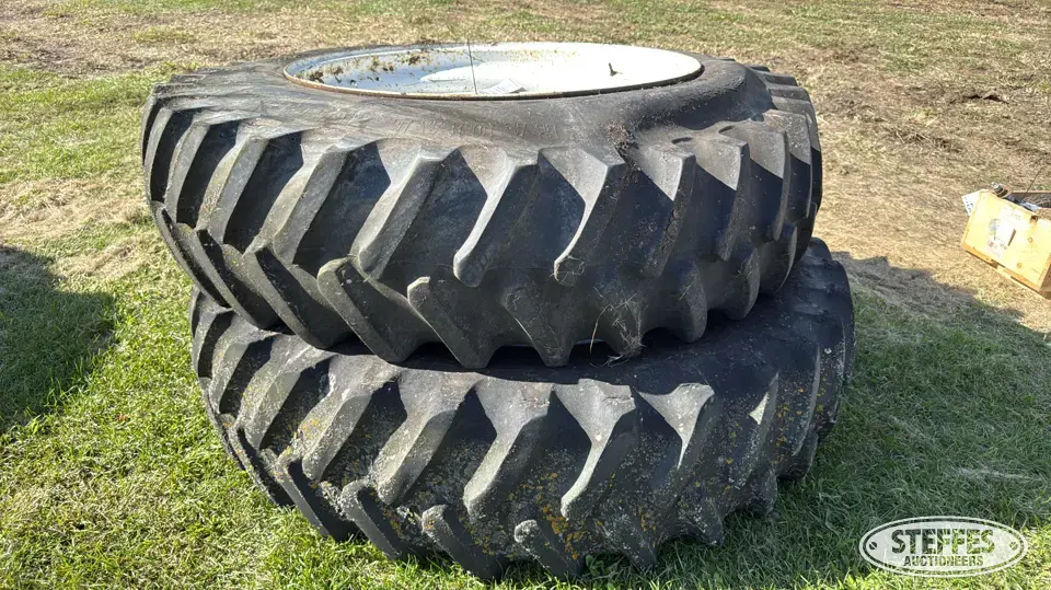 (2) Firestone 18.4R42 tires Tractor-Implement Tire