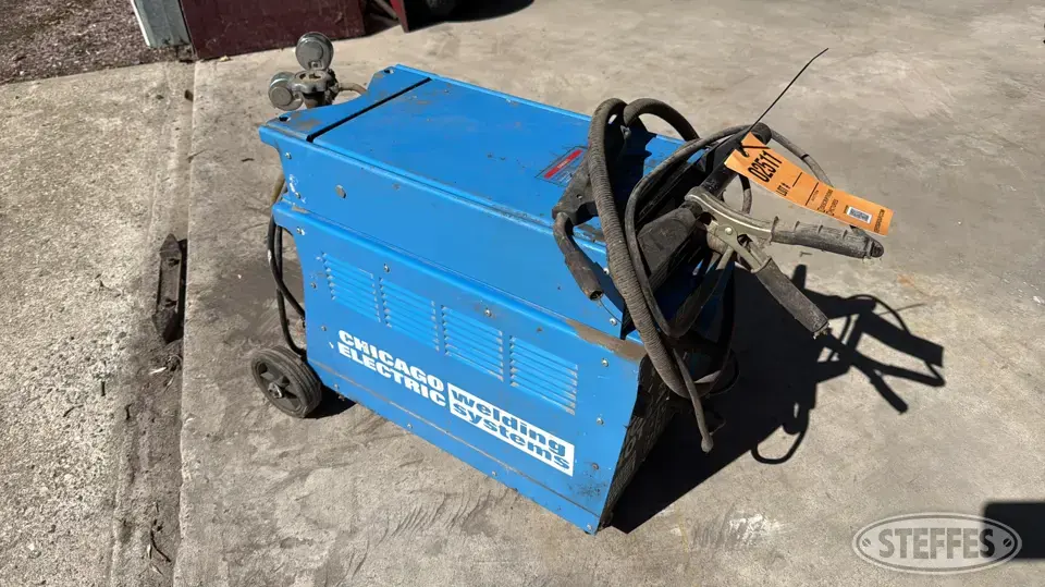 Chicago Electric Flux Mig 140T Welding