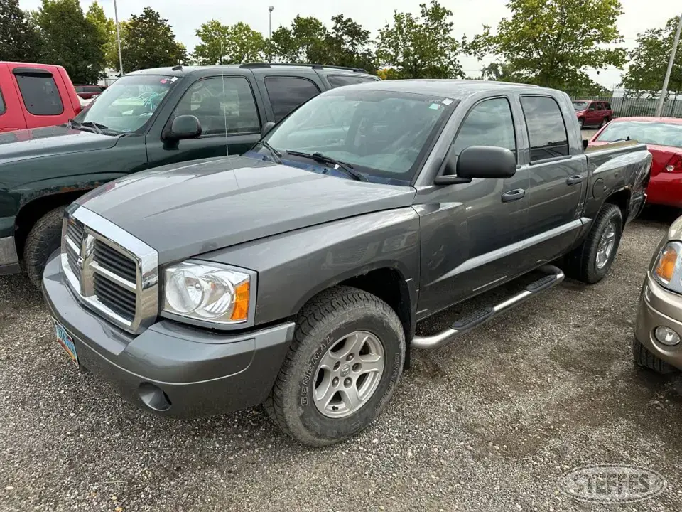 2006 Dodge Dakota SLT Half Ton Pickup
