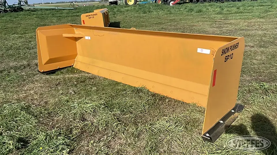 2023 Industrias America SP10 Skid Steer Snow Pushers and Snowblower
