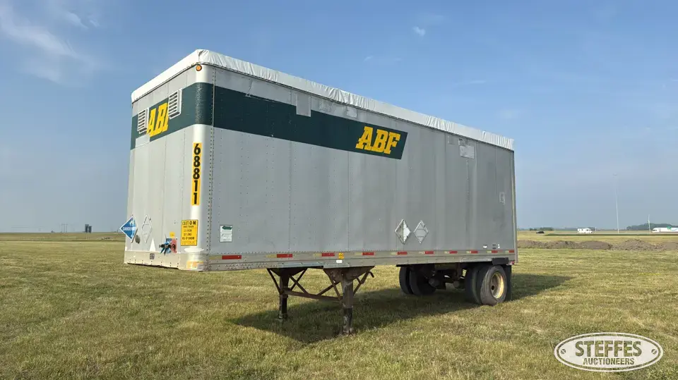 2002 Trailmobile Van Trailer