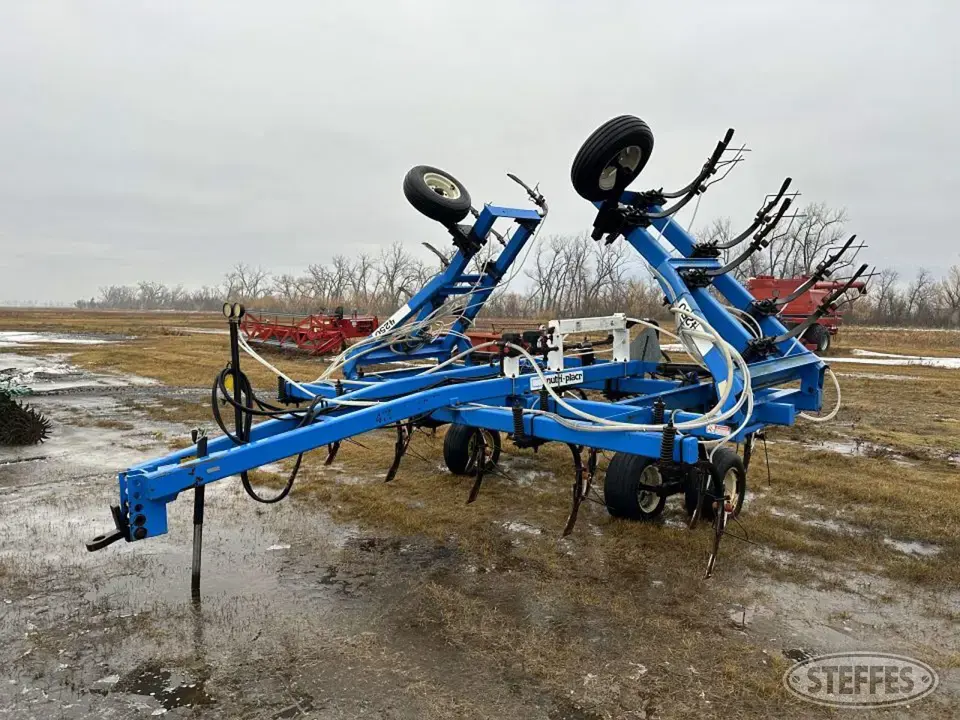 DMI 4250 Nutri-Placr NH3 Applicator