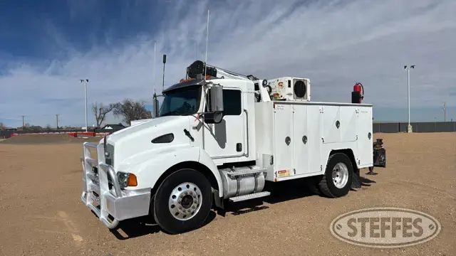 2007 Kenworth T300