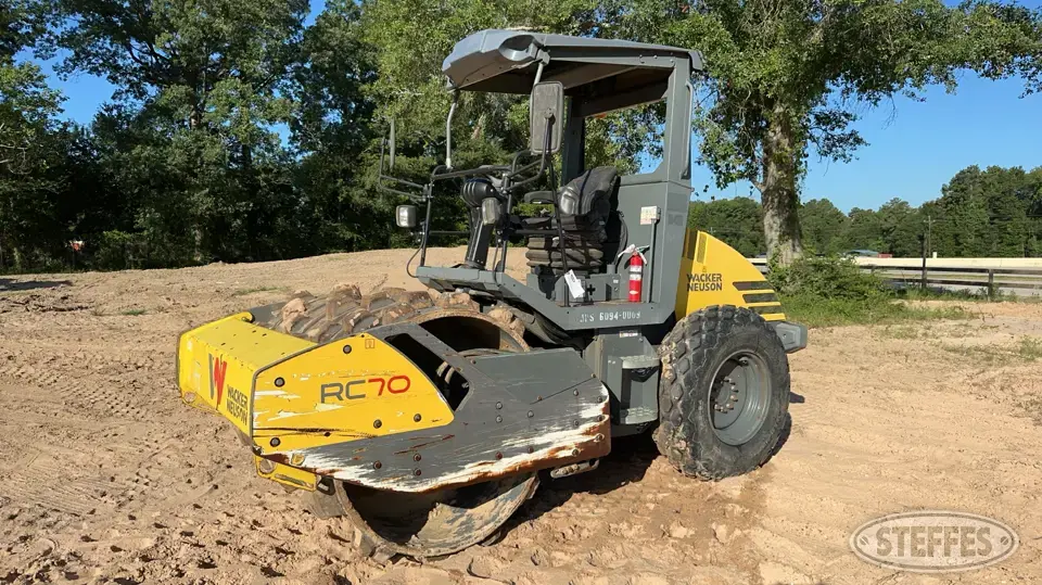2018 Wacker Neuson RC70 Self-Propelled Smooth Drum Compactor