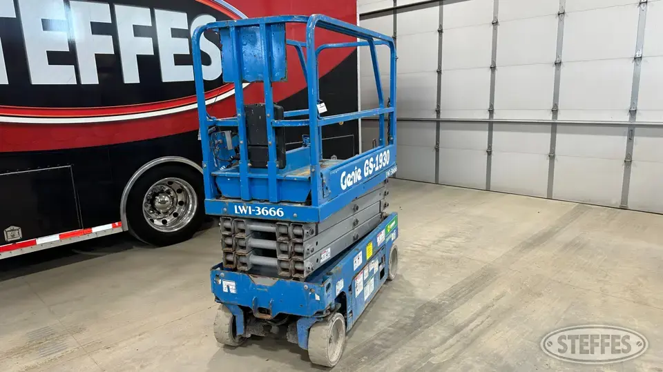 2014 Genie GS-1930 Scissor Lift