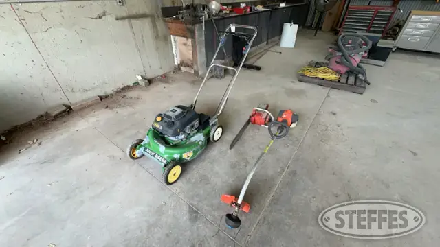 John Deere 14SB