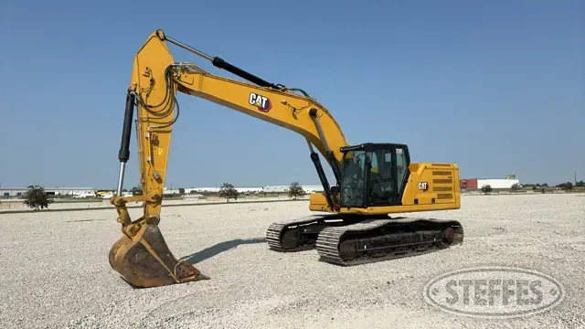 2021 CAT 330