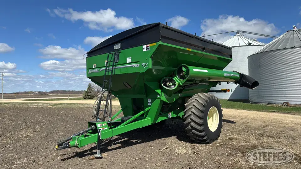 Brent 782 Grain Cart