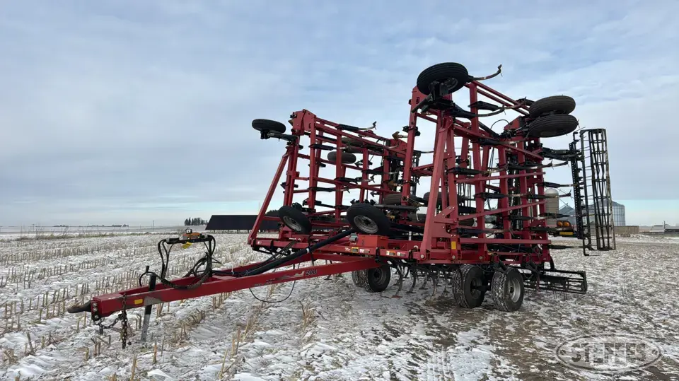 2010 Case IH Tiger-Mate 200 Field Cultivator