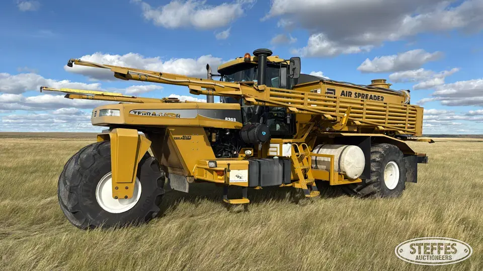 2007 Terra-Gator 8203 Self-Propelled Dry Applicators-Spreaders-Floater
