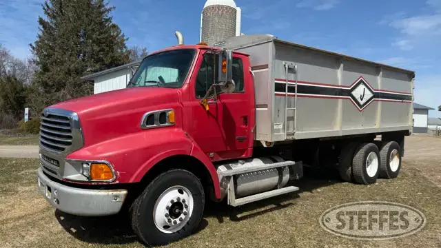 2009 Sterling LT9500