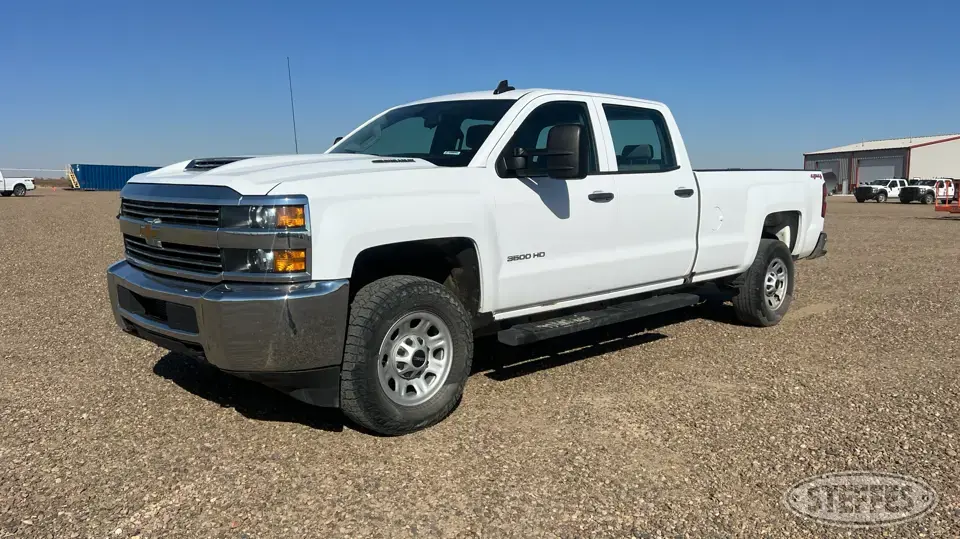 2017 Chevrolet Silverado 3500HD 1 Ton Pickup
