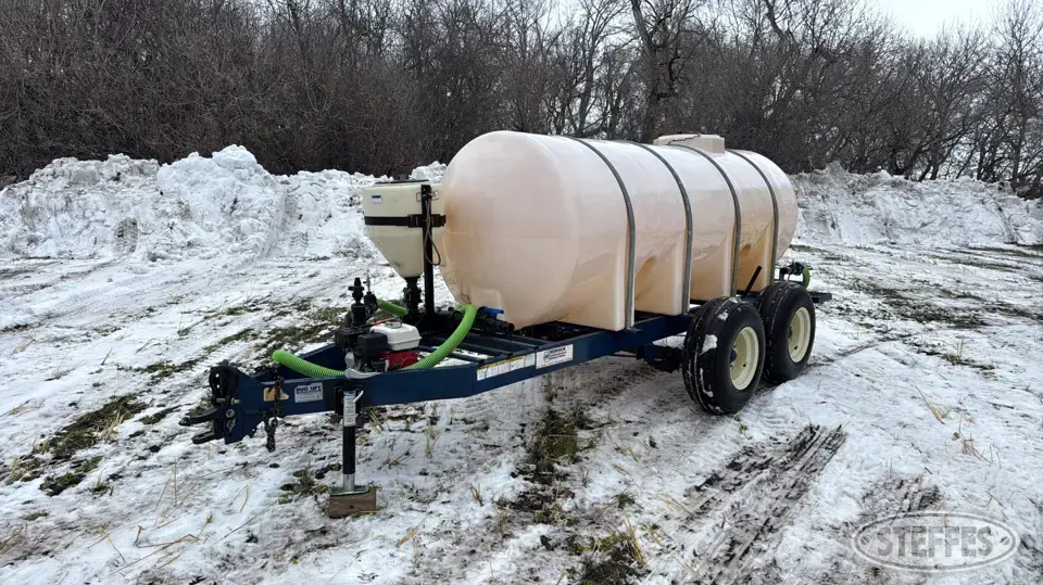 Duo Lift tandem axle liquid caddy