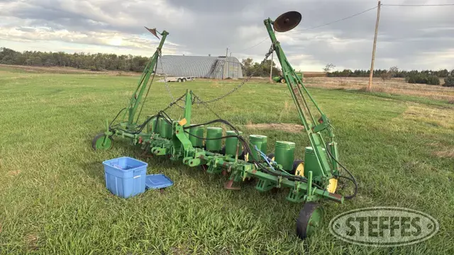 John Deere 71