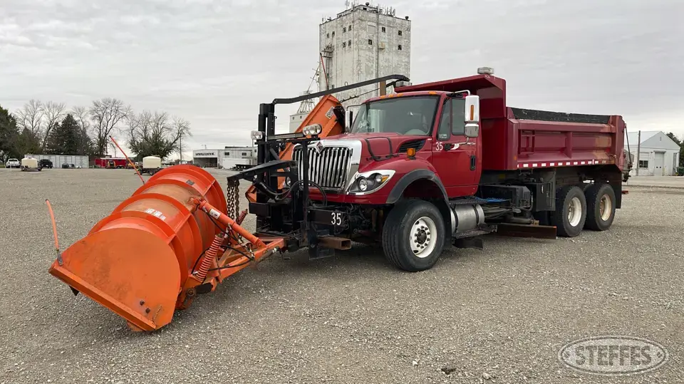 2008 International Workstar 7600 Plow-Spreader Truck