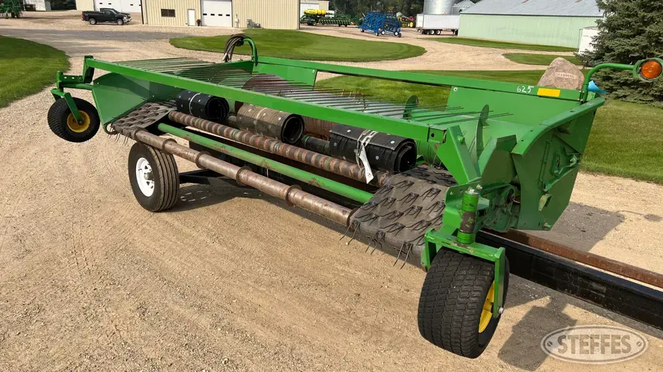 1995 John Deere 914 Pickup Head