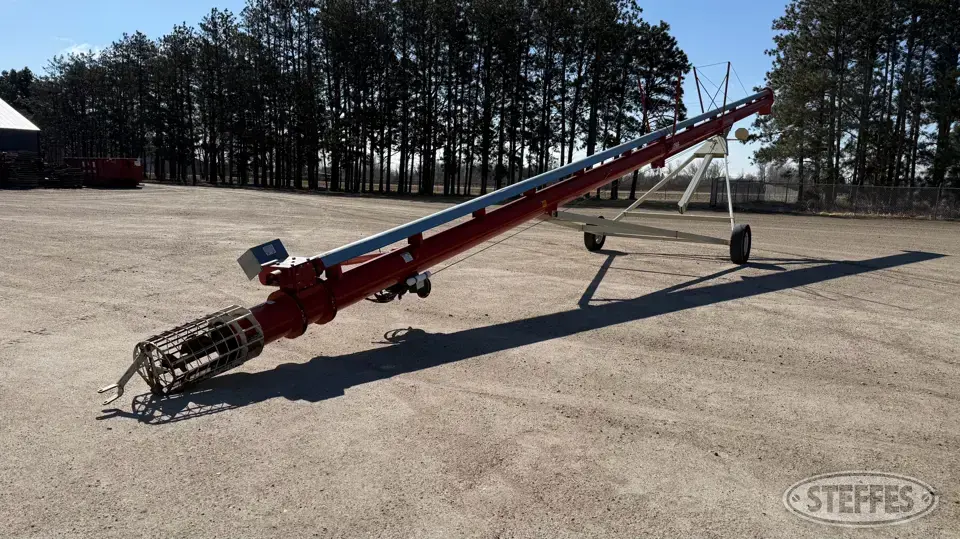 2017 Farm King 1266 Straight Auger