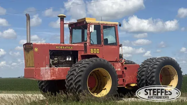 1974 Versatile 800