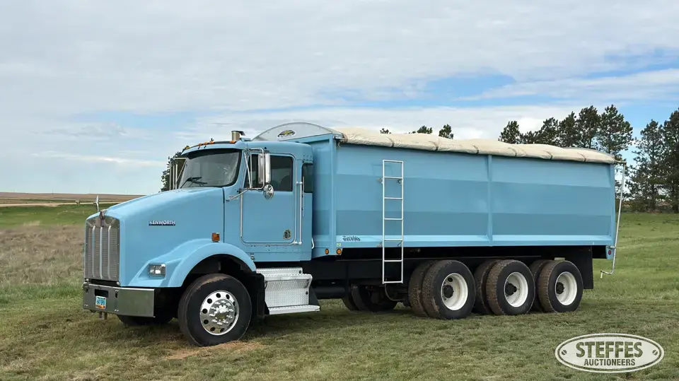 2003 Kenworth T800 Grain Truck