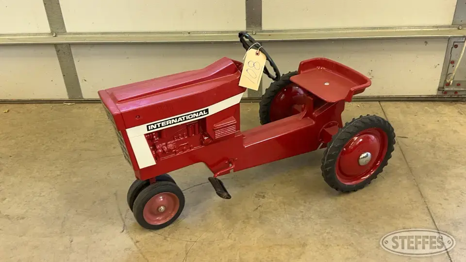 1971 International 1466 Personal Property