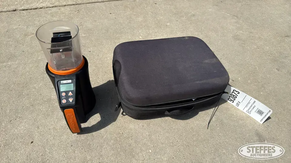 Dickey-John Mini GAC 2500 Farm Support Item