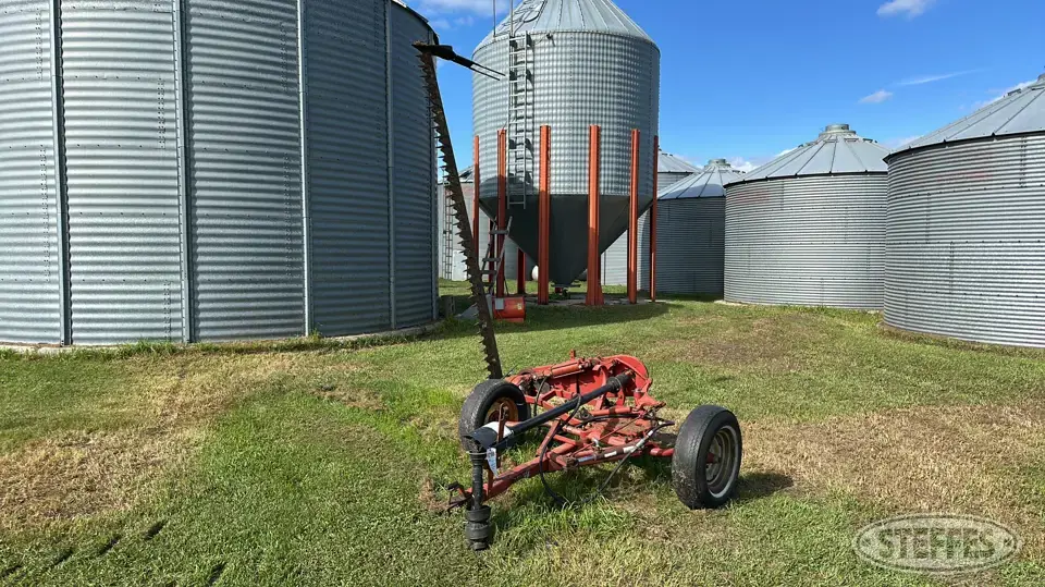 Case IH 1100 Sickle Mower