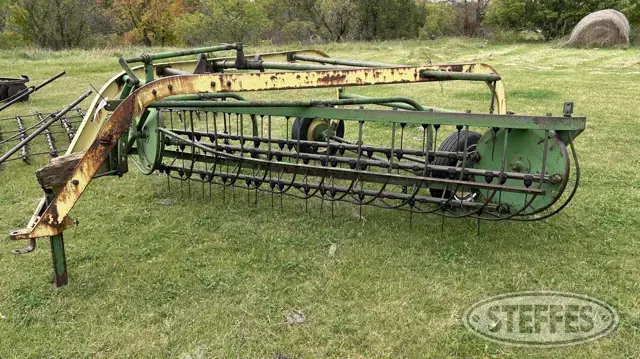 John Deere 896A