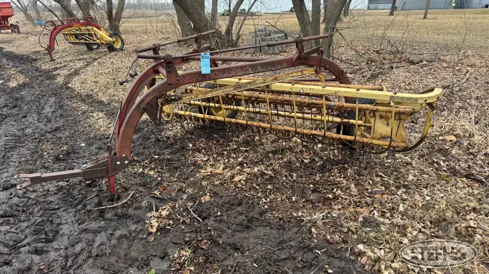 New Holland 256 Rolabar Rake
