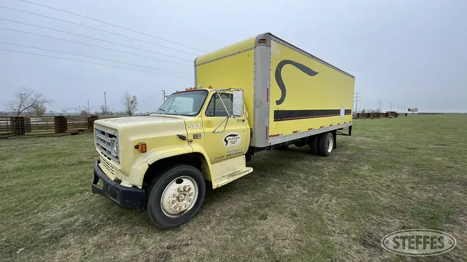 1987 GMC 7000 Single Axle Boxed Truck