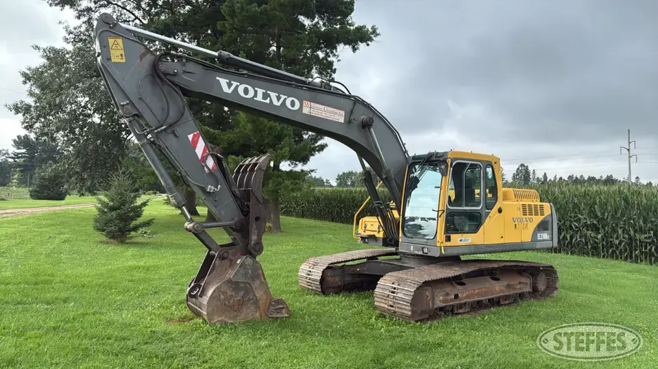 2006 Volvo EC210B LC Excavator